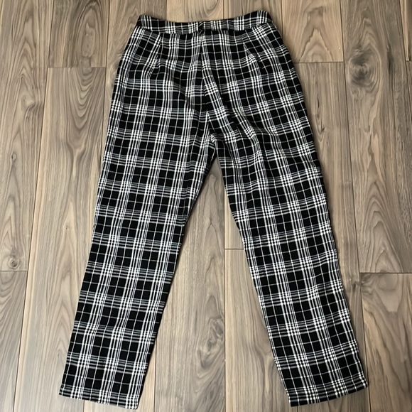 Shein trousers - Picture 2 of 2